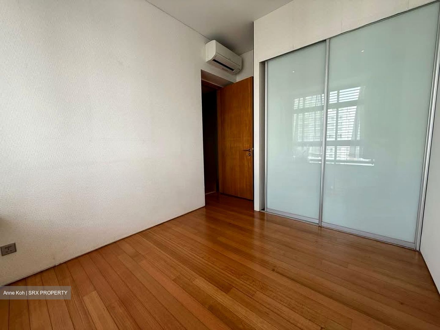 Saint Thomas Walk (D9), Apartment #593654741